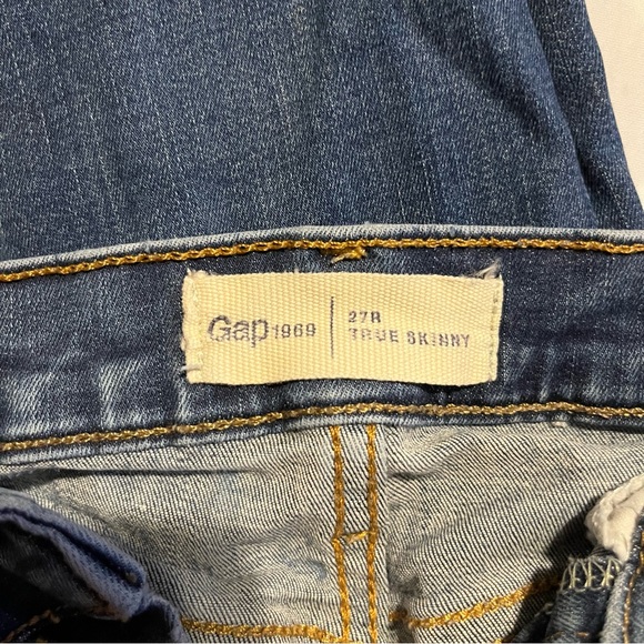 Gap True Skinny Blue Jeans, Size 27R - Picture 7 of 8